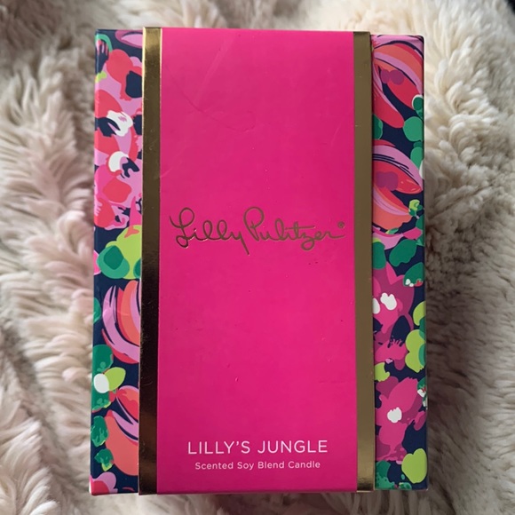 Lilly Pulitzer Other - Lilly Pulitzer candle